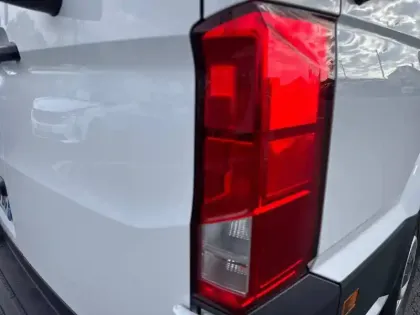 Photo 16 Volkswagen Crafter Gén. II Ph1 NG Business Plus 4