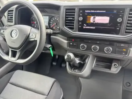 Photo 32 Volkswagen Crafter Gén. II Ph1 NG Business Plus 4