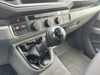 Photo 42 Volkswagen Crafter Gén. II Ph1 NG Business Plus 4