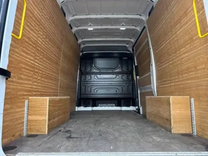 Photo 5 Volkswagen Crafter Gén. II Ph1 NG Business Plus 4