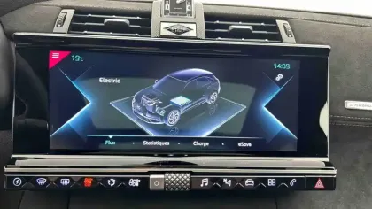 Photo 28 DS DS 7 DS7 Crossback Hybride E-Tense 225 EAT8