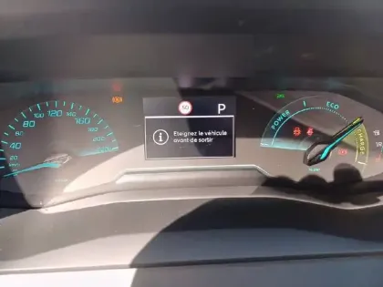 Photo 9 Peugeot 2008  Hybrid 110 e-DCS6