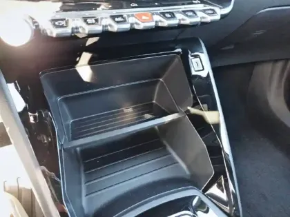 Photo 19 Peugeot 2008  Hybrid 110 e-DCS6