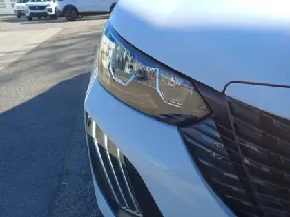 Photo 15 Peugeot 2008  Hybrid 110 e-DCS6