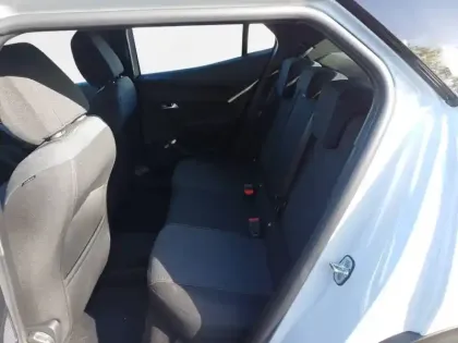 Photo 11 Peugeot 2008  Hybrid 110 e-DCS6