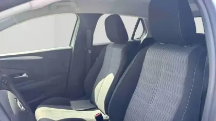 Photo 11 Opel Corsa  1.2 Turbo 100 ch BVM6