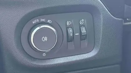 Photo 24 Opel Corsa  1.2 Turbo 100 ch BVM6