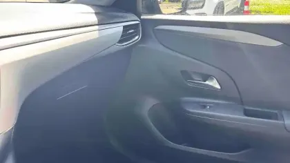 Photo 26 Opel Corsa  1.2 Turbo 100 ch BVM6