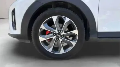 Photo 9 Kia Stonic Gén. I Ph1 Launch Edition 5