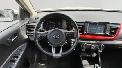 Photo 11 Kia Stonic Gén. I Ph1 Launch Edition 5