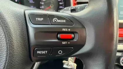 Photo 19 Kia Stonic Gén. I Ph1 Launch Edition 5