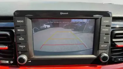 Photo 15 Kia Stonic Gén. I Ph1 Launch Edition 5