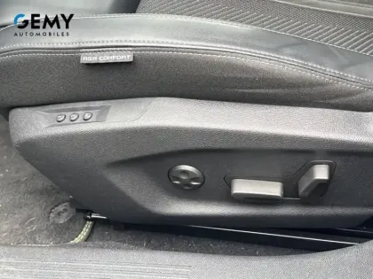 Photo 29 Peugeot 308  BlueHDi 130ch S&S EAT8