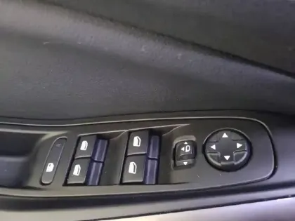 Photo 34 Opel Grandland  Hybrid 225 ch BVA8