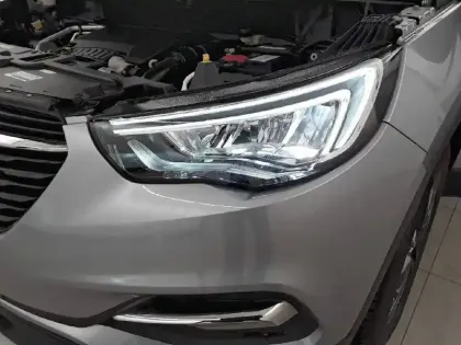 Photo 36 Opel Grandland X  1.2 Turbo 130 ch