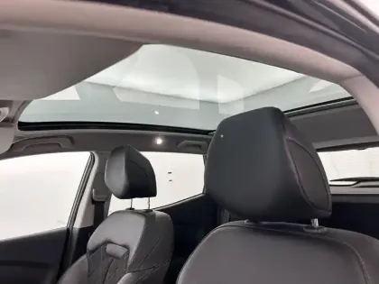 Photo 34 Renault Kadjar  Blue dCi 115 EDC