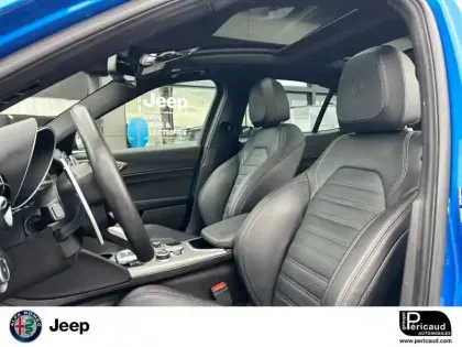 Photo 6 Alfa Romeo Giulia Gén. I Ph2 Veloce 4