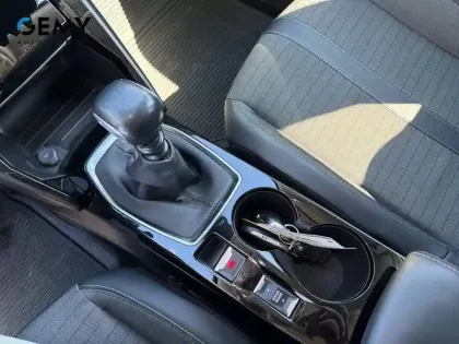 Photo 61 Peugeot 2008  BlueHDi 110 S&S BVM6