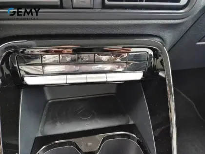 Photo 16 Citroën C3 Aircross  Hybride 145 ch Aut