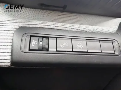 Photo 12 Citroën C3 Aircross  Hybride 145 ch Aut