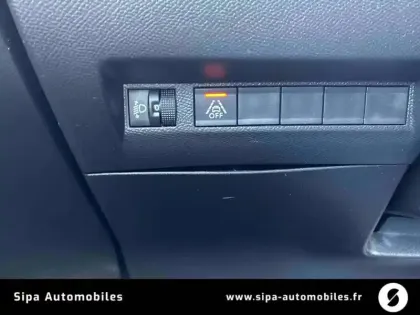 Photo 31 Peugeot 208  Electrique 50 kWh 136ch