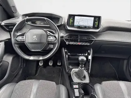 Photo 29 Peugeot 2008 Gén. II Ph1 NG GT 5