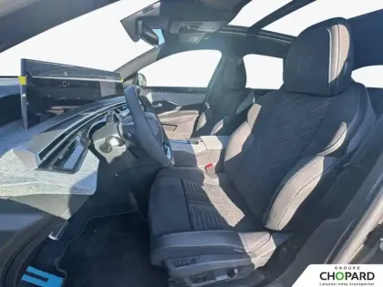 Photo 10 Peugeot 3008  Electrique 230 ch Grande autonomie 97 kWh