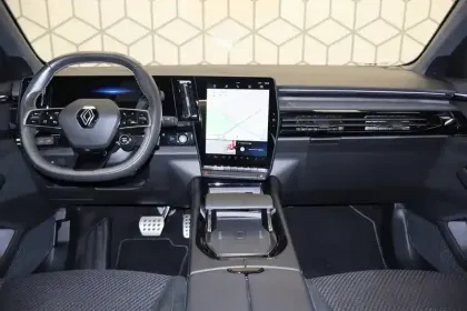 Photo 126 Renault Austral  E-Tech hybrid 200
