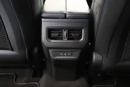 Photo 30 Renault Austral Gén. I (HHN) Ph1 Iconic esprit Alpine 5