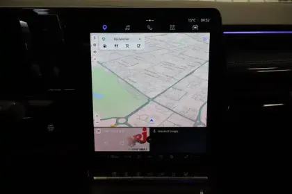 Photo 58 Renault Austral  E-Tech hybrid 200