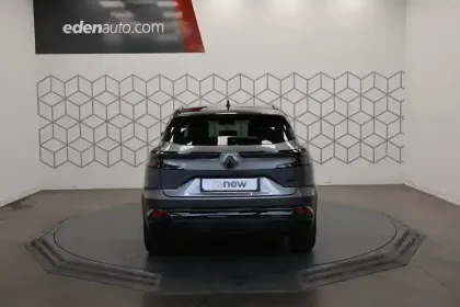 Photo 46 Renault Austral  E-Tech hybrid 200