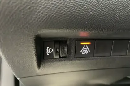 Photo 169 Peugeot 2008  PureTech 130 S&S BVM6