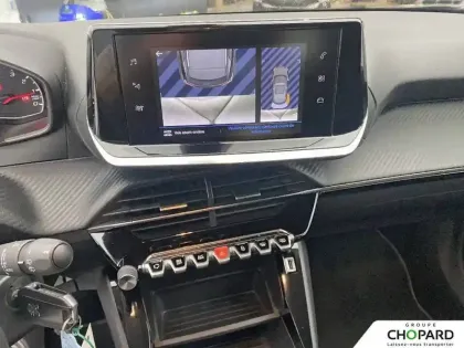 Photo 128 Peugeot 2008  PureTech 130 S&S BVM6