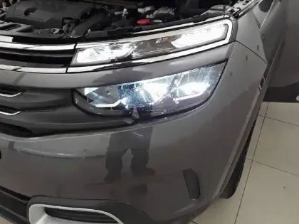 Photo 15 Citroën C5 aircross  Hybride Rechargeable 225 S&S e-EAT8