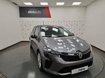 Photo 12 Renault Clio Gén. V (BJA) Ph2 Evolution 5