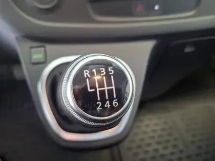 Photo 35 Renault Trafic  FGN L1H1 1000 KG DCI 120