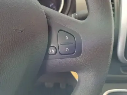 Photo 33 Renault Trafic  FGN L1H1 1000 KG DCI 120