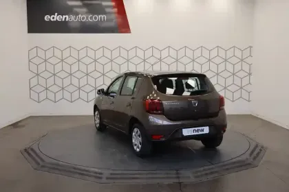 Photo 38 Dacia Sandero  SCe 75