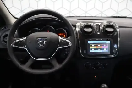 Photo 49 Dacia Sandero  SCe 75