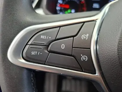 Photo 32 Renault Clio Gén. V (BJA) Ph1 NG Evolution 5