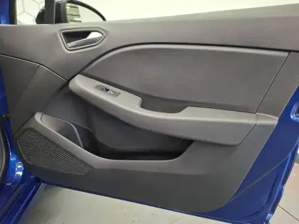 Photo 19 Renault Clio Gén. V (BJA) Ph1 NG Evolution 5