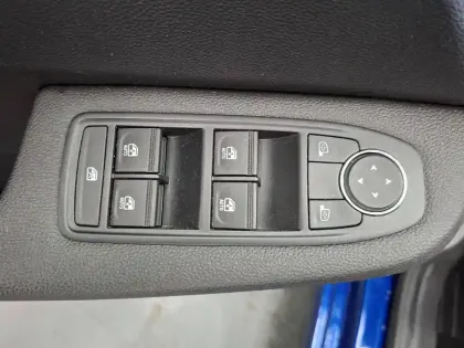 Photo 29 Renault Clio Gén. V (BJA) Ph1 NG Evolution 5