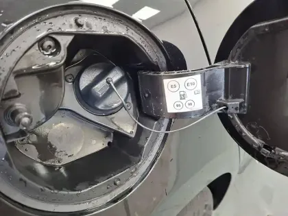 Photo 17 Renault Clio Gén. V (BJA) Ph1 NG Equilibre 5