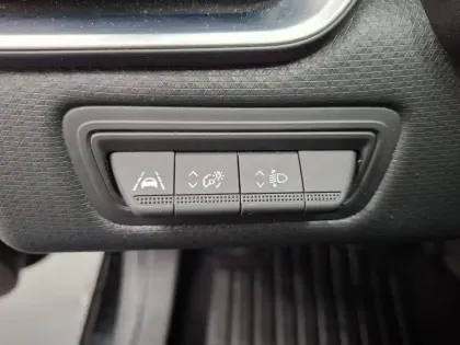 Photo 120 Renault Clio  TCe 90