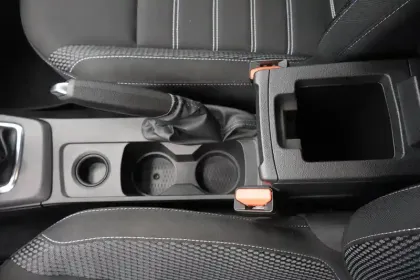 Photo 62 Dacia Duster  TCe 150 FAP 4x2 EDC