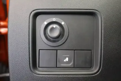 Photo 78 Dacia Duster  TCe 150 FAP 4x2 EDC