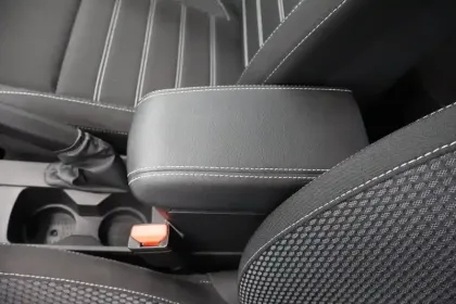 Photo 61 Dacia Duster  TCe 150 FAP 4x2 EDC