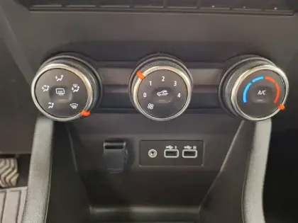 Photo 89 Renault Clio  TCe 90