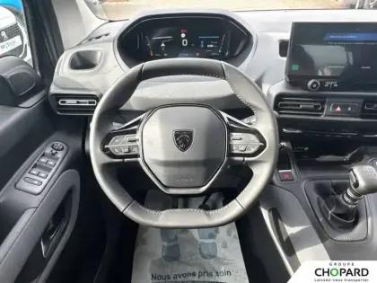 Photo 15 Peugeot Rifter  M Diesel 100 ch Manuelle 5pl