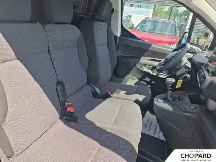 Photo 36 Peugeot Partner  FGN DIESEL 130 CH M MANUELLE